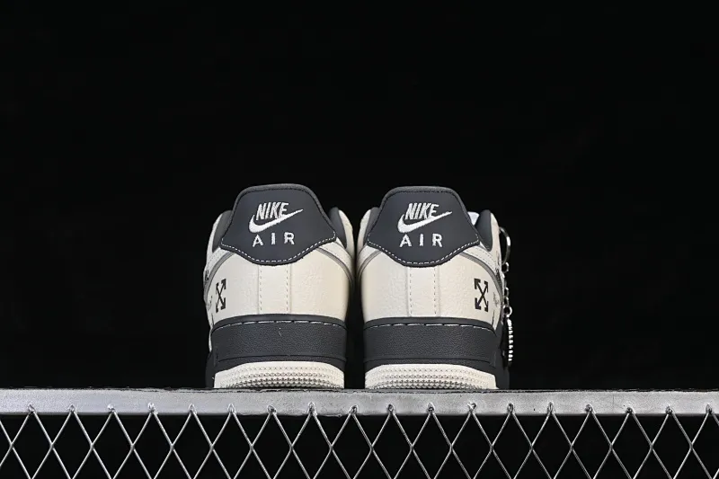 All categories Nk Air Force 1 Air Force series Nk Air Force 1 Low Air Force low-top Nike Air Force 1'07 Low joint white and black graffiti Air Force 1 low-top casual sneakers XL1979-130